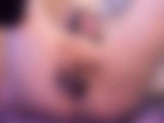 Gin's Live Sex Cam Show