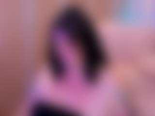 Live cam show with Gin - Moaning on Camsoda