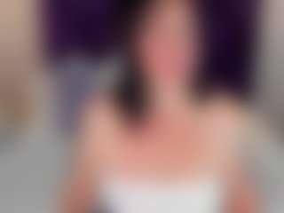 Gin's Live Sex Cam Show