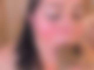 Live cam show with Gin - Wild on xxxlivecams.org