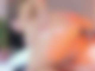 Live cam show with Ahincale - Athletic Big Ass on Dolls Live