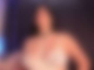 EMMA FERNANDEZ's Live Sex Cam Show