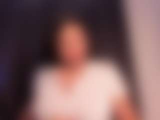 EMMA FERNANDEZ's Live Sex Cam Show