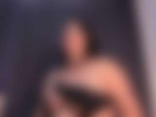 EMMA FERNANDEZ's Live Sex Cam Show