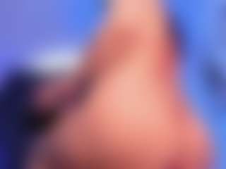 EMMA FERNANDEZ's Live Sex Cam Show