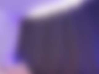 EMMA FERNANDEZ's Live Sex Cam Show