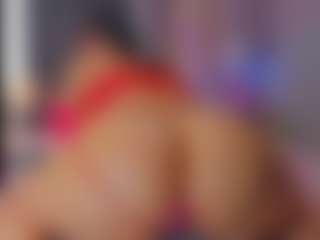 Live cam show with MyraPAWG - Booty on sexylive.show