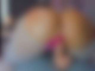 MyraPAWGとのライブチャットショー - CamsodaのBooty