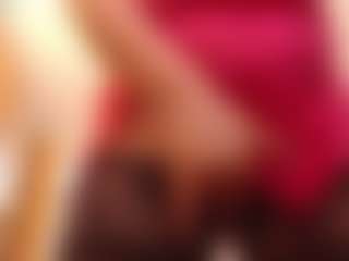 Live cam show with LauraRuth - Moaning on Camsoda