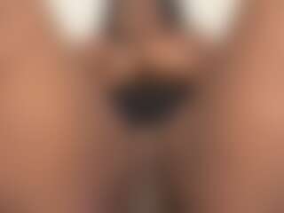 So_submissive's Live Sex Cam Show