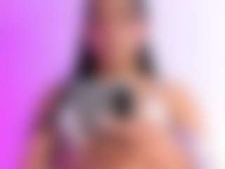 HotLittleBittch's Live Sex Cam Show