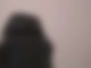 Live cam show with Alice-rausing - Tongue on SquirtSoMuch