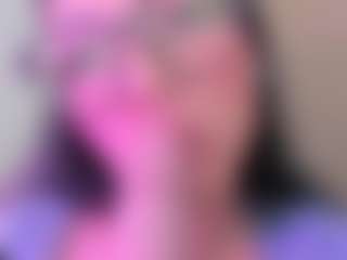Live cam show with Alice-rausing - Tongue on Dolls Live