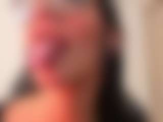 Live cam show with Alice-rausing - Slave on mypornchat.com