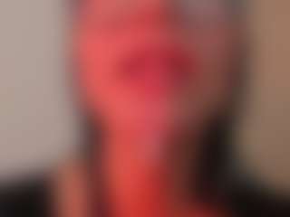 Live cam show with Alice-rausing - Slave on luckytryst.com