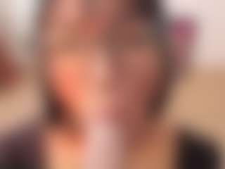 Alice-rausing's Live Sex Cam Show