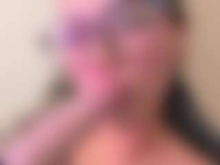 Live cam show with Alice-rausing - Facial Piercings on nudelive.tv