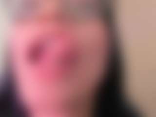 Alice-rausing's Live Sex Cam Show