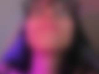 Live cam show with Alice-rausing - Tongue on TastyBlacksLive