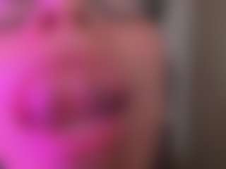 Live cam show with Alice-rausing - Messy on Mixed Magazine Live