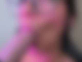 Live cam show with Alice-rausing - Glasses on Lustler