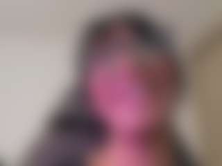 Live cam show with Alice-rausing - Slave on camwithhim.com