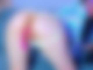 Live cam show with isabelle-adjanii - Red Hair Squirt on Camiplay Live
