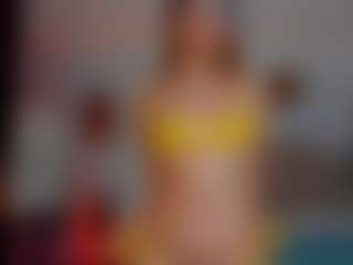 little-tequilla3's Live Sex Cam Show