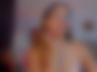little-tequilla3's Live Sex Cam Show
