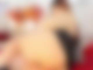 susan-milf's Live Sex Cam Show