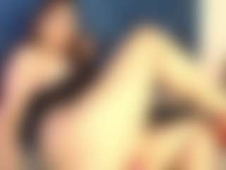 Live cam show with susan-milf - Glasses on MyBangCams