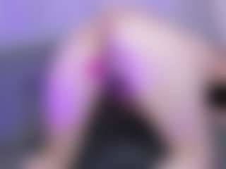 Wettdiamond's Live Sex Cam Show