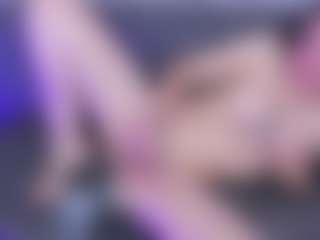 Wettdiamond's Live Sex Cam Show