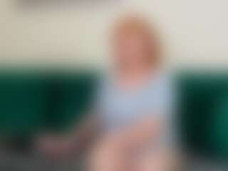 Live cam show with CurvyJoanna - Red Hair Granny on Gym Cam Girls