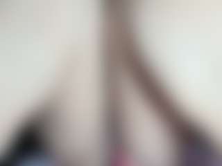 Show en direct avec chirlyy - Ride Torso sur Camsoda