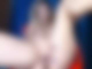 firebirdMIA MILF webcam performer live streaming