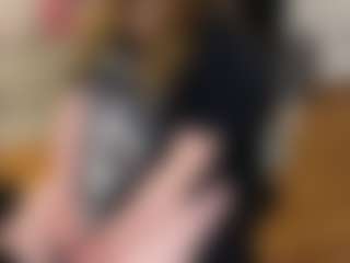 Live cam show with luluvaladon - Small Tits on StripNow