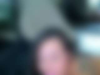 Live cam show with alicexalice - Sucking on PervPlay.com