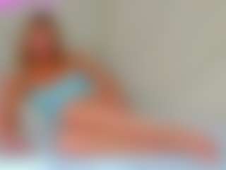 Live cam show with -Elisa- - Middle Aged on AdultVida.com