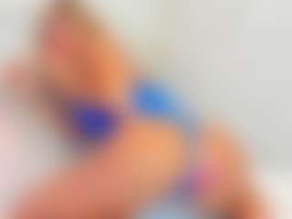 Live cam show with EllisaCherry - Green Eyes on liverealitysex.com