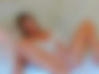 Live cam show with EllisaCherry - Bedroom Blonde Hair on Camsoda