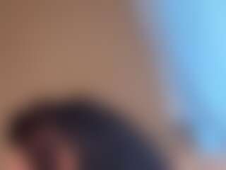 Livia Black's Live Sex Cam Show