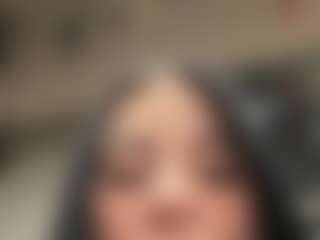 Live cam show with Kira Lopez - Amateur on hotwifechat.live | colombia