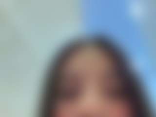 Kira Lopez's Live Sex Cam Show