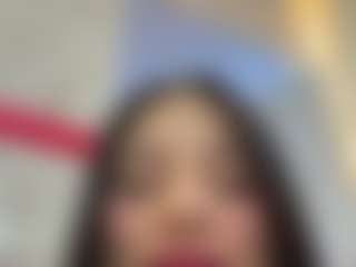 Live cam show with Kira Lopez - Asian Amateur on luckytryst.com