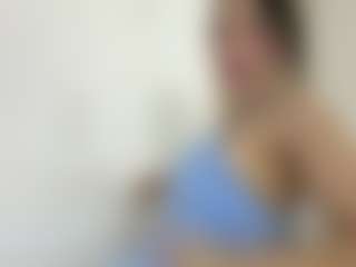 Live cam show with Kira Lopez - Asian Teen (18+) on Camiplay Live