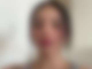 Live cam show with Kira Lopez - Asian Petite on Dare Cams