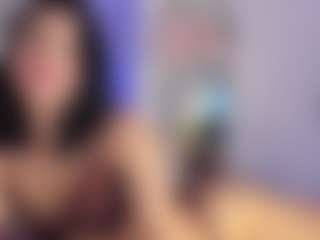 Kira Lopez's Live Sex Cam Show