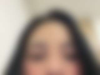 Kira Lopez's Live Sex Cam Show