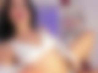 Kira Lopez's Live Sex Cam Show